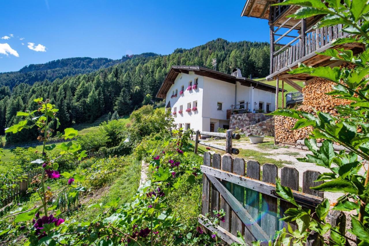 Agriturismo Apartments Tuene Ортизей Екстериор снимка