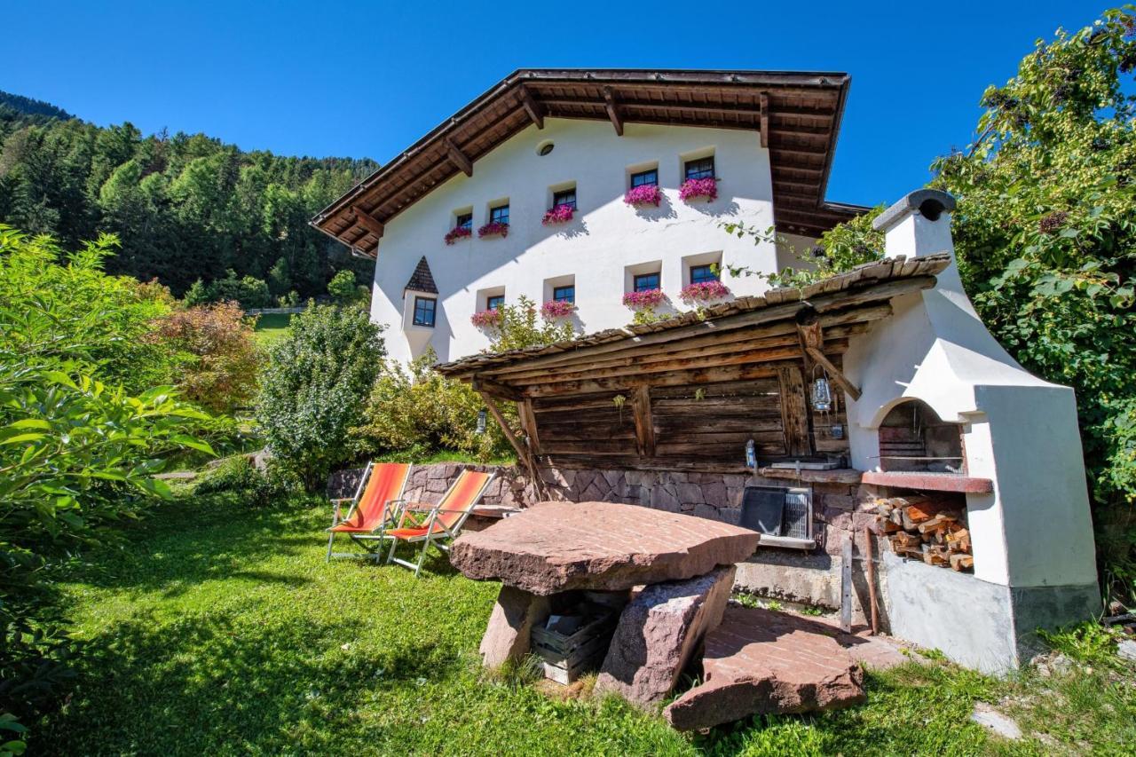 Agriturismo Apartments Tuene Ортизей Екстериор снимка
