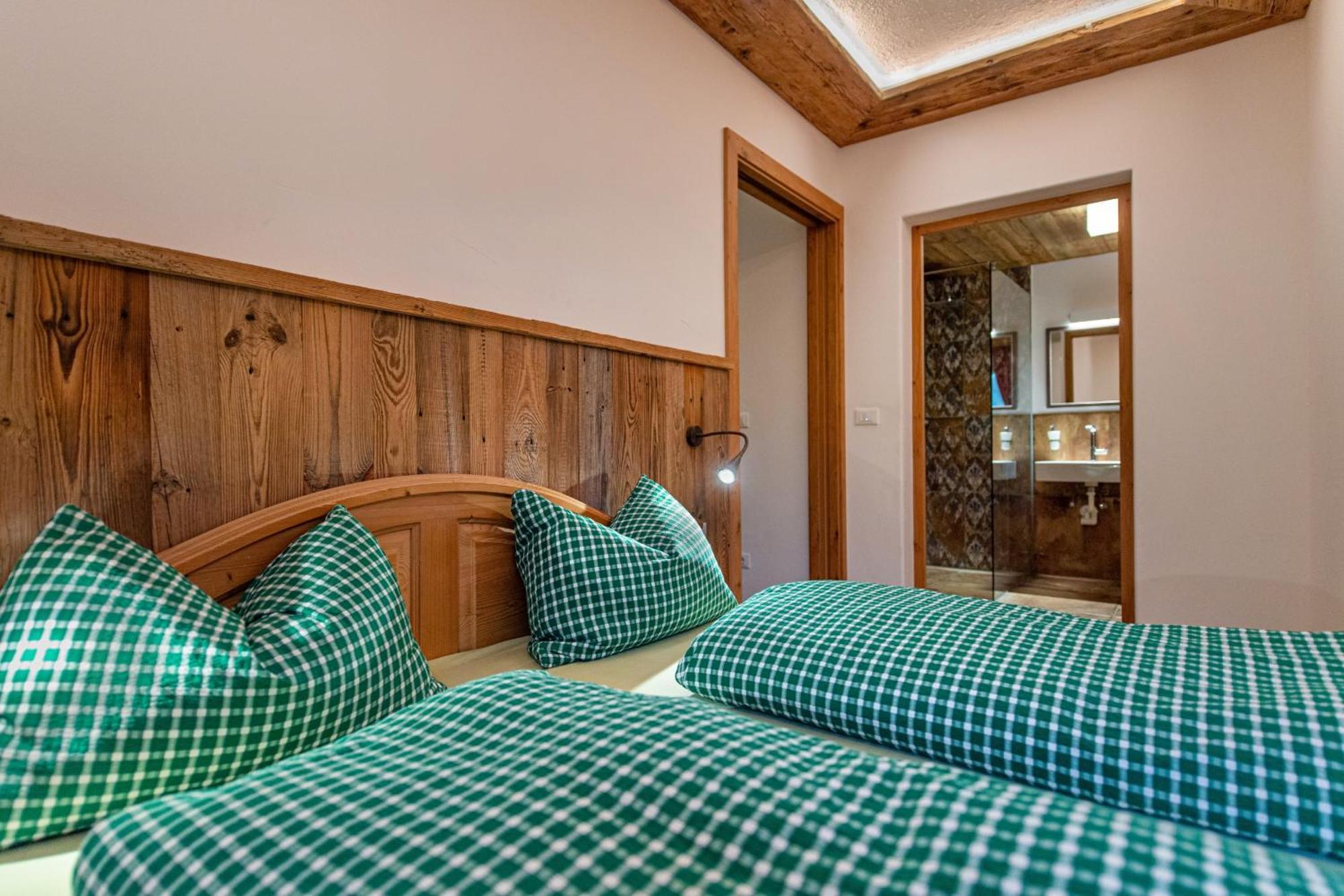Agriturismo Apartments Tuene Ортизей Екстериор снимка