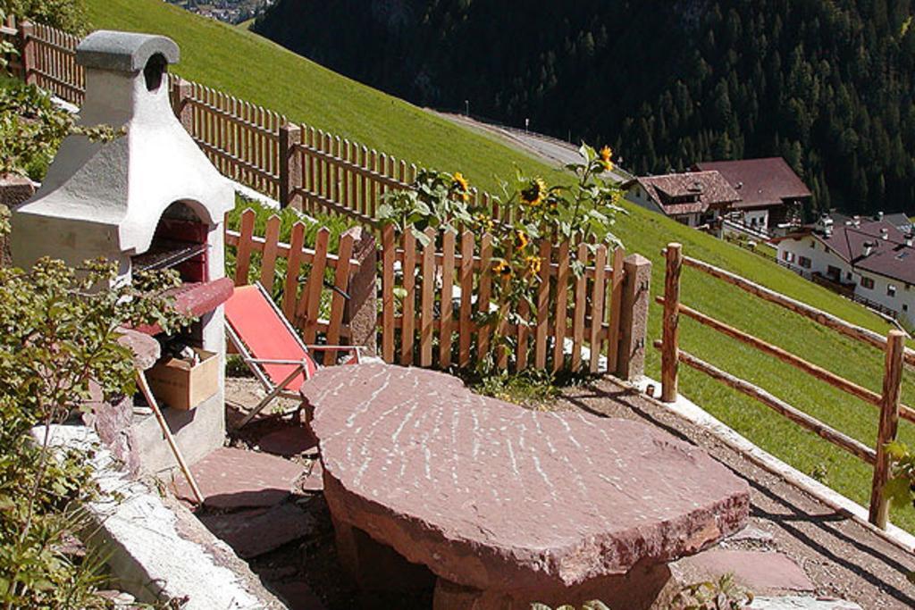 Agriturismo Apartments Tuene Ортизей Екстериор снимка